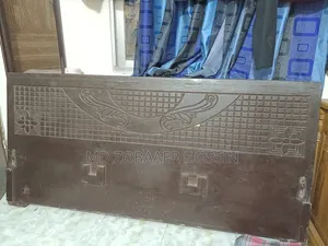 খাট বিক্রি হবে