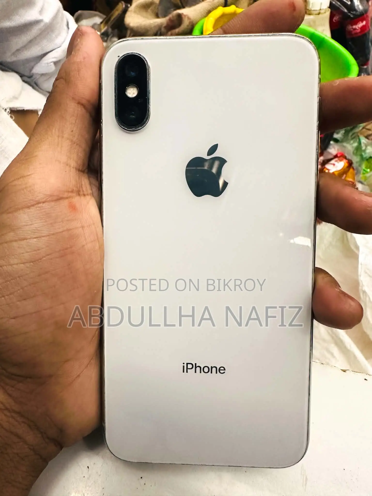 Apple iPhone X 64 GB White