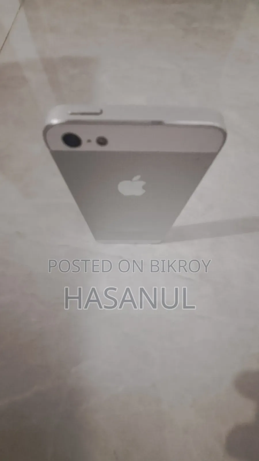 Apple iPhone 5 64 GB White