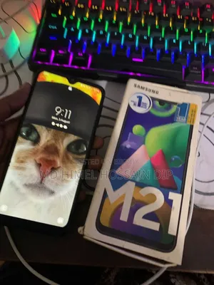 Samsung Galaxy M21 128 GB Blue