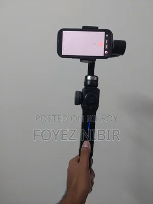 Zhiyun Smooth 4