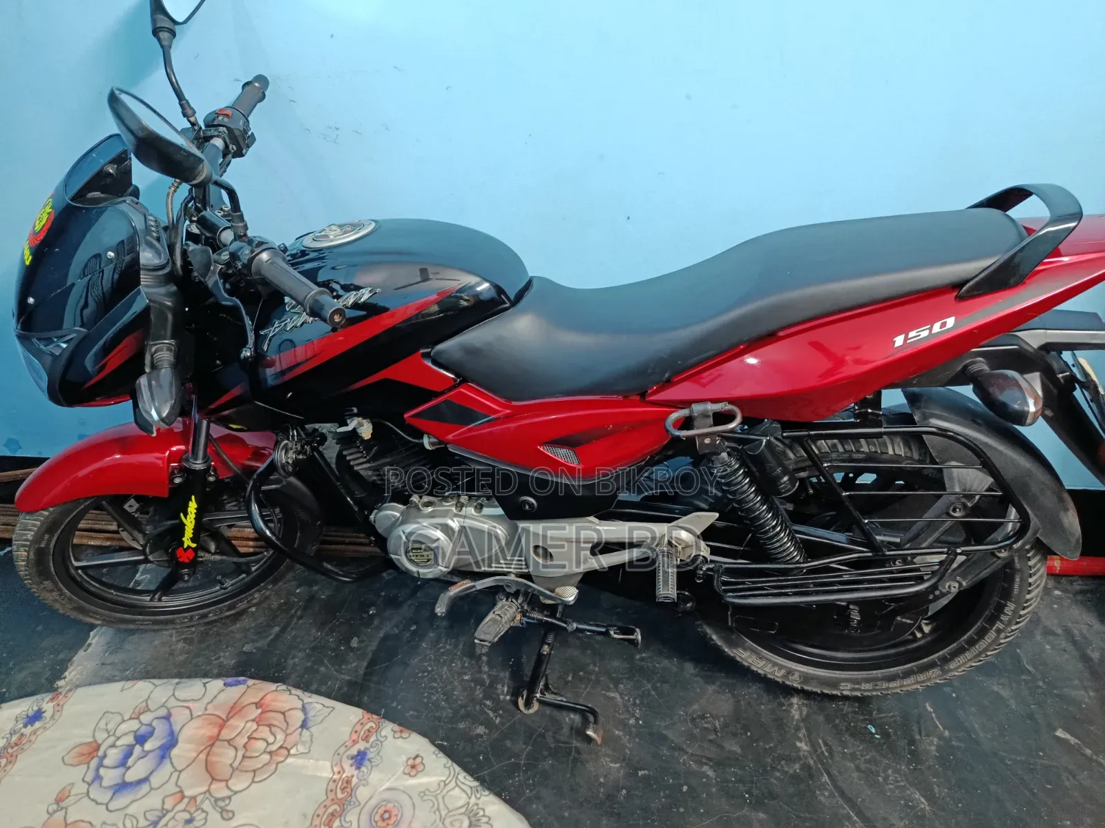 বাজাজ পালসার ১৫০ ২০১৬ কালো
