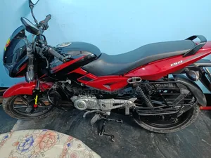 Bajaj Pulsar 150 2016 Black