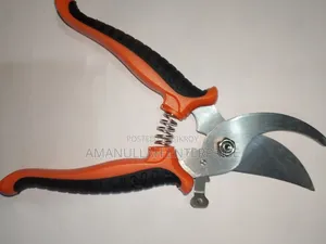 Heavy-Duty Garden Pruning Shears Bypass Secateur | Premium Hand Tool
