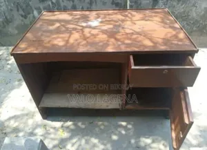 ‌ অফিস টেবিল বিক্রয়