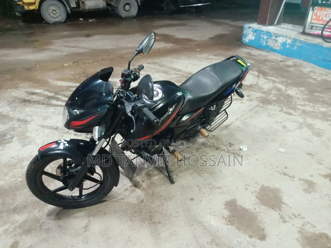 বাজাজ পালসার ১৫০ ২০১৬ কালো