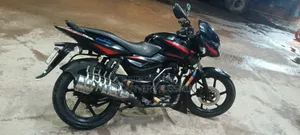 বাজাজ পালসার ১৫০ ২০১৬ কালো