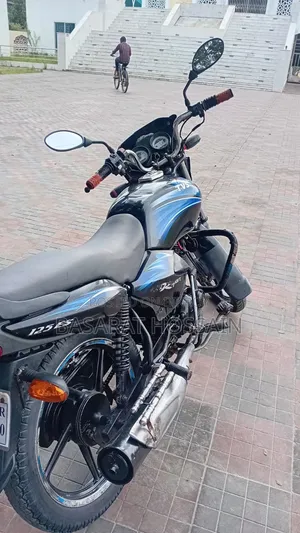 TVS 2016 Blue