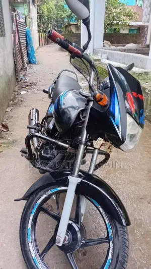 টিভিএস ২০১৬ নীল