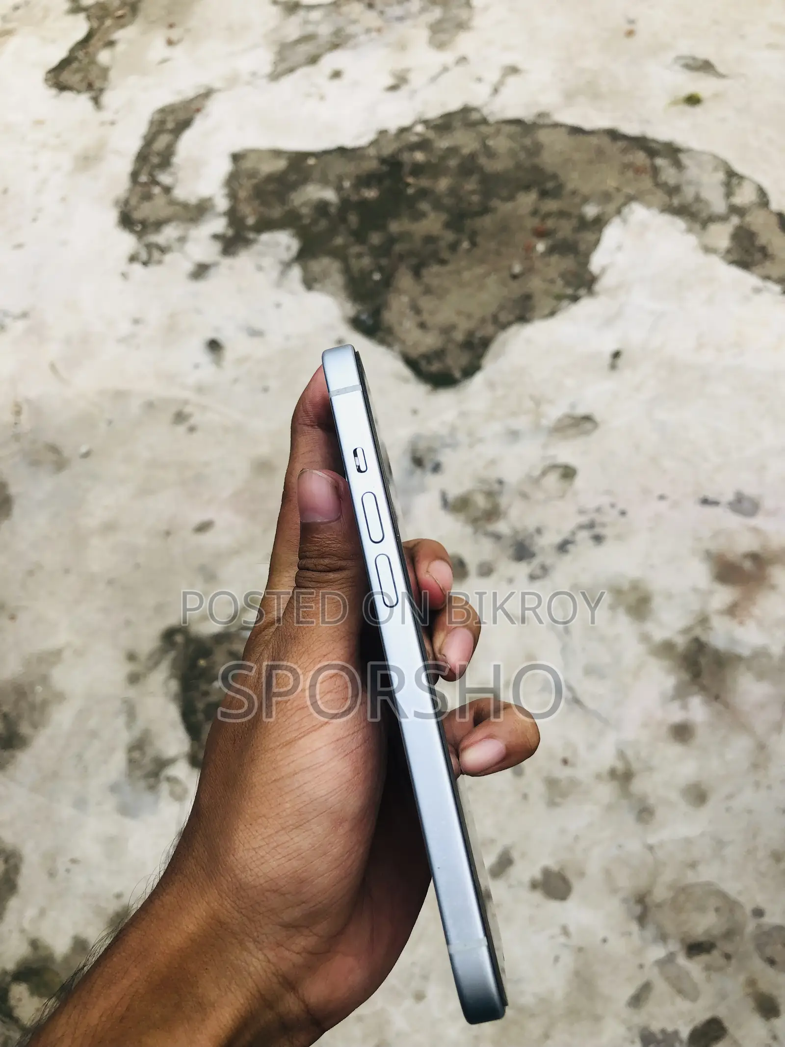 অ্যাপল আইফোন ১৫ ১২৮ জিবি সাদা
