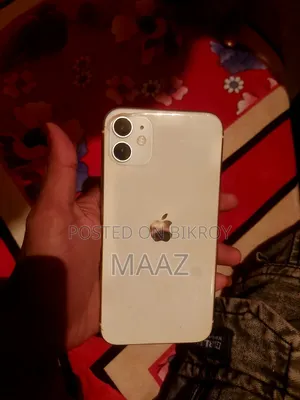 অ্যাপল আইফোন ১১ ১২৮ জিবি সাদা