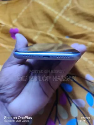 Apple iPhone 11 64 GB Gray