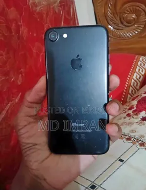 Apple iPhone 7 32 GB Black