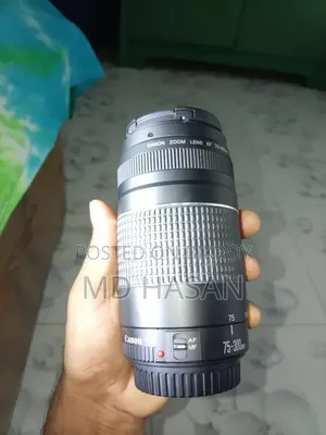 একটি ডিএসএলআর ক্যামেরা বিক্রি করা হবে