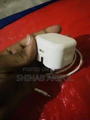 অ্যাডাপ্টেড প্লাস কেবল