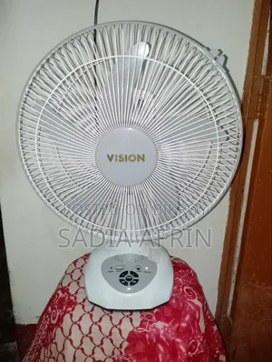 রিচার্জেবল টেবিল ফ্যান