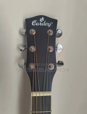 Cordey CR-NP41 Guitar