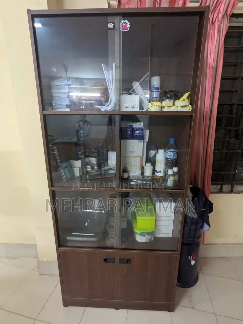 Fresh Condition Regal Cabinet