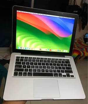 Laptop Apple MacBook 2011 8GB Intel Core I5 SSD 128GB