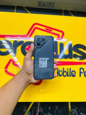 টেকনো পোভা ৭ প্রো ৫জি ২৫৬ জিবি কালো
