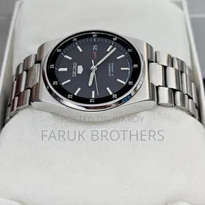 Vintage Seiko 5 Automatic 21 Jewels – 7s26-3160 (Made in Japan)