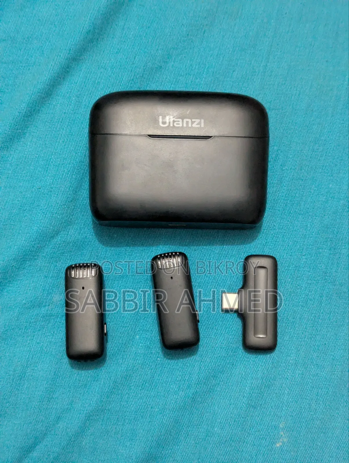 Ulanzi J12 Original Wireless Microphone (Type-C) – Like New