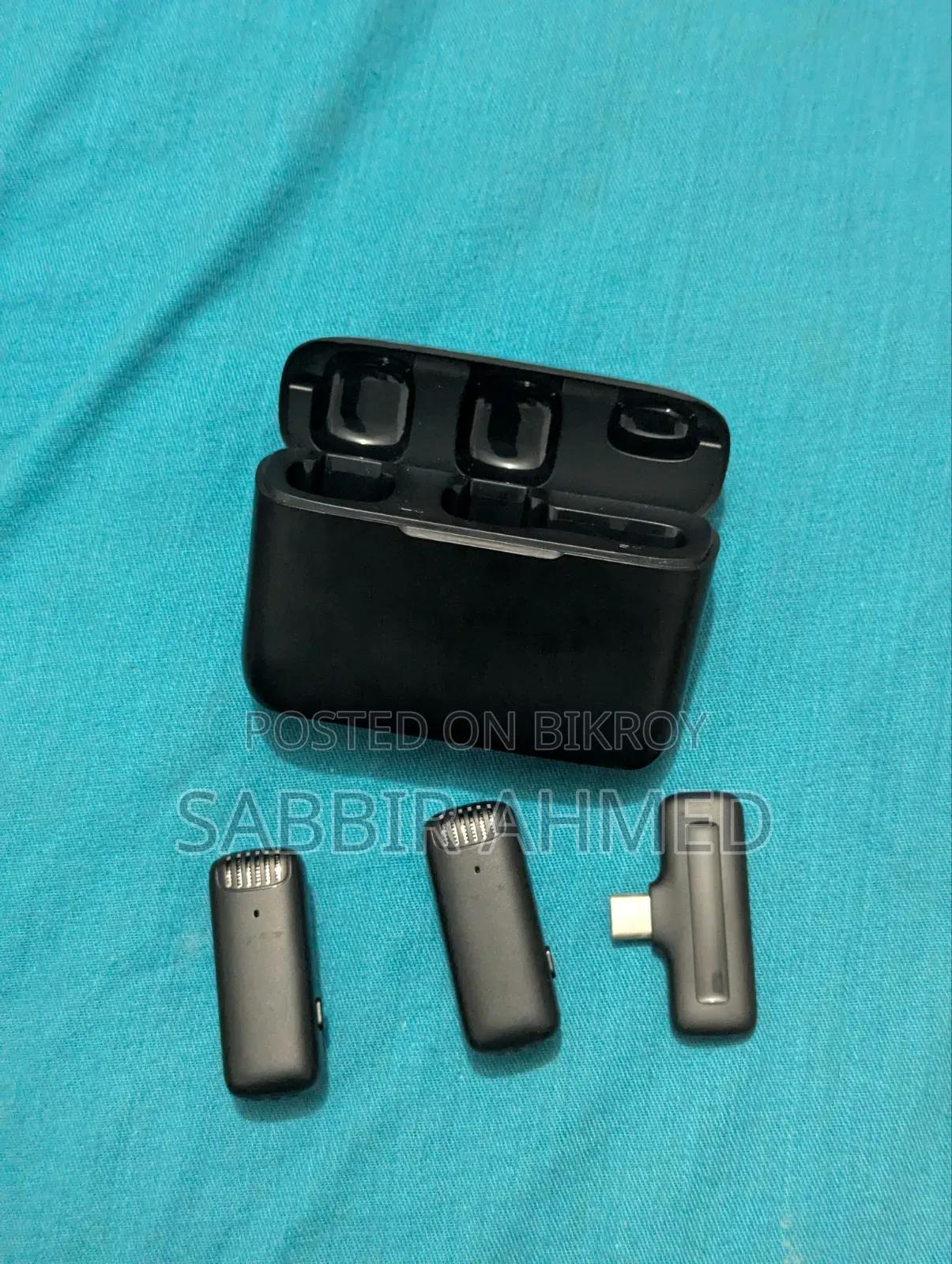 Ulanzi J12 Original Wireless Microphone (Type-C) – Like New