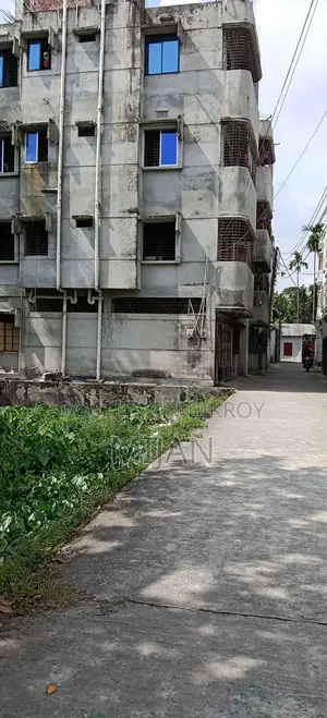 আরসিসি স্কুল সংলগ্ন রোড, শালবন মিস্ত্রিপাড়া, রংপুর ৩ বেডরুমের বাড়ি বিক্রয়