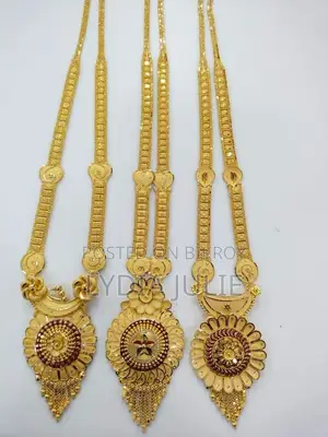 Golds Chains and Jewelries