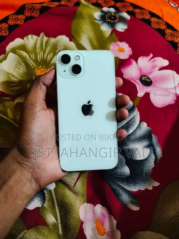অ্যাপল আইফোন ১৩ ১২৮ জিবি হোয়াইট