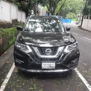 Nissan X-Trail 2.0 Hybrid FWD 2018 Black