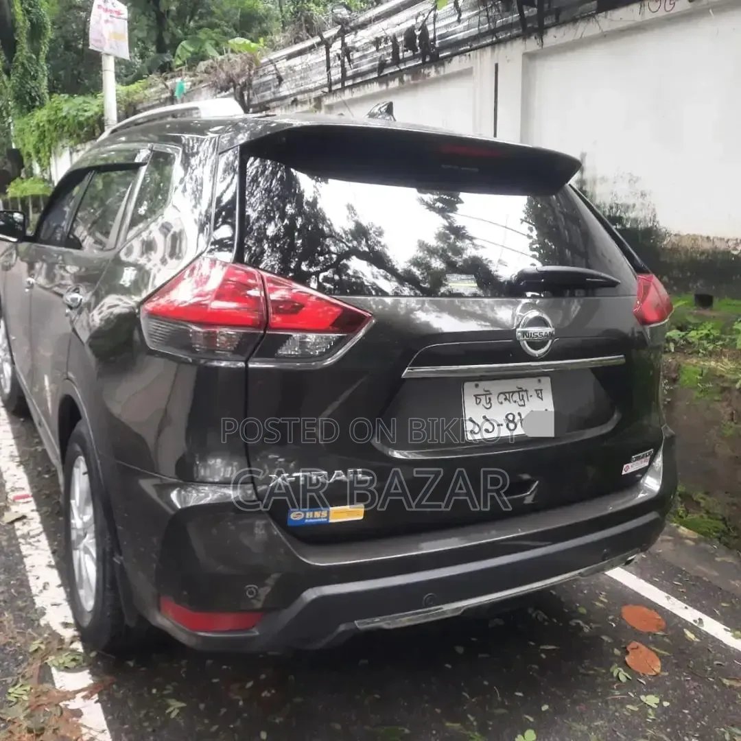 Nissan X-Trail 2.0 Hybrid FWD 2018 Black