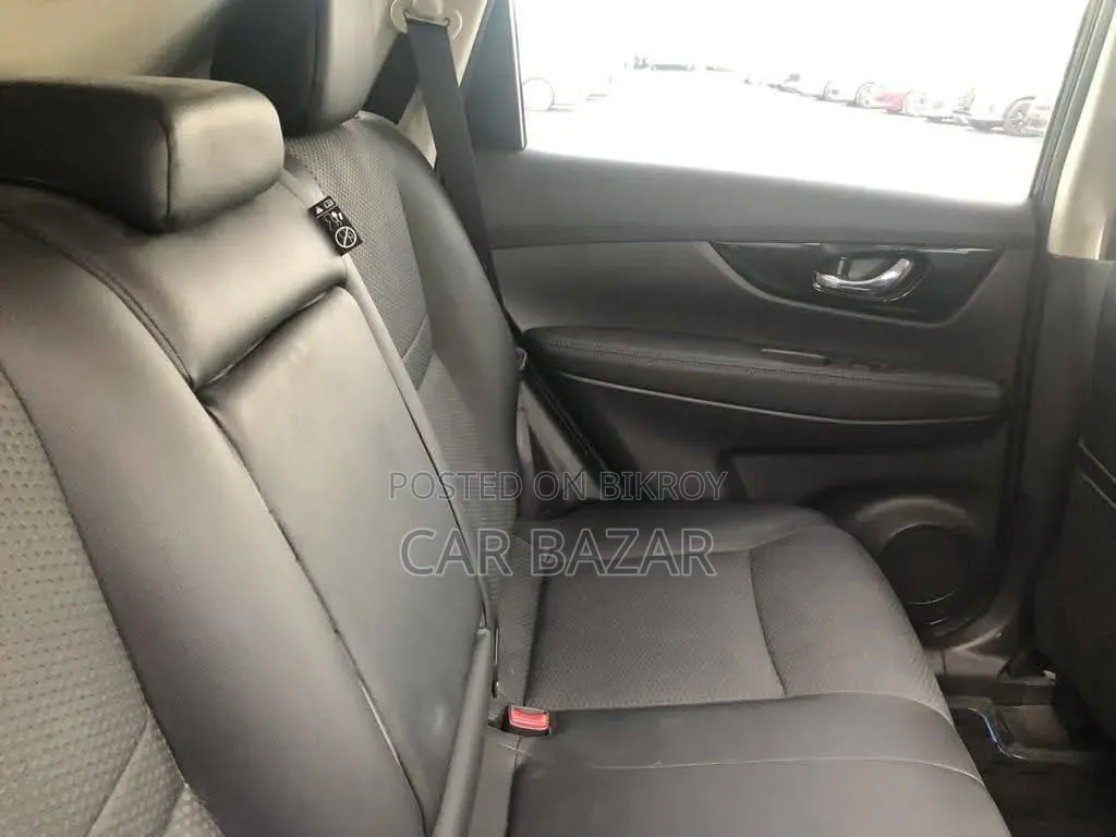 Nissan X-Trail 2.0 Hybrid FWD 2018 Black