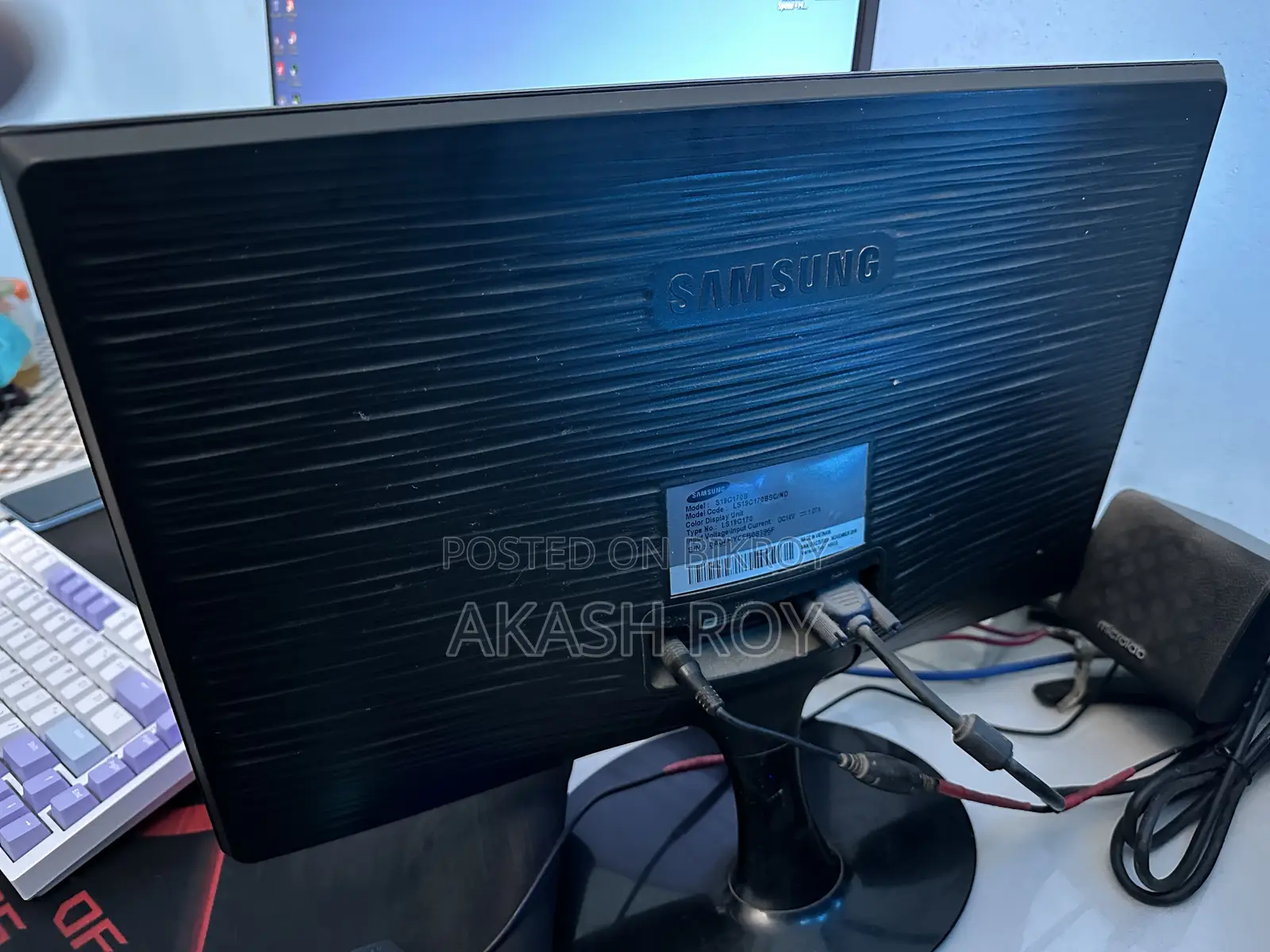 Samsung 19” Monitor (Response Time 5ms)