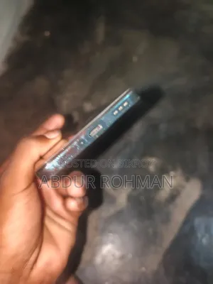 Oppo F27 128 GB Green