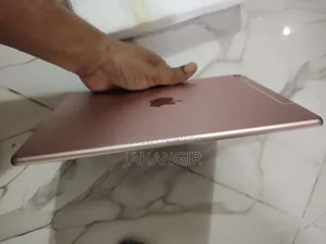 Apple iPad 9.7 32 GB