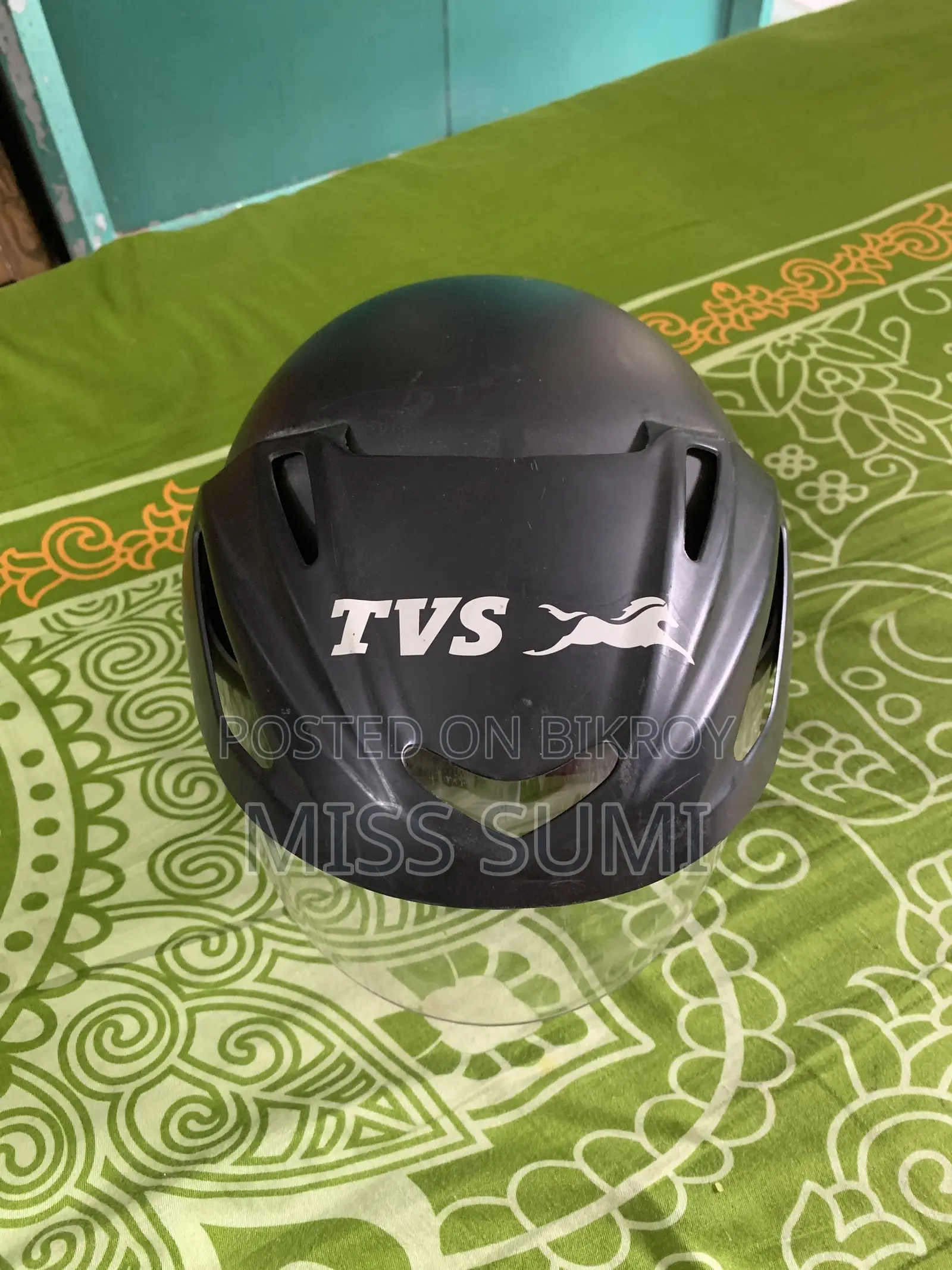 হেলমেট বিক্রয়