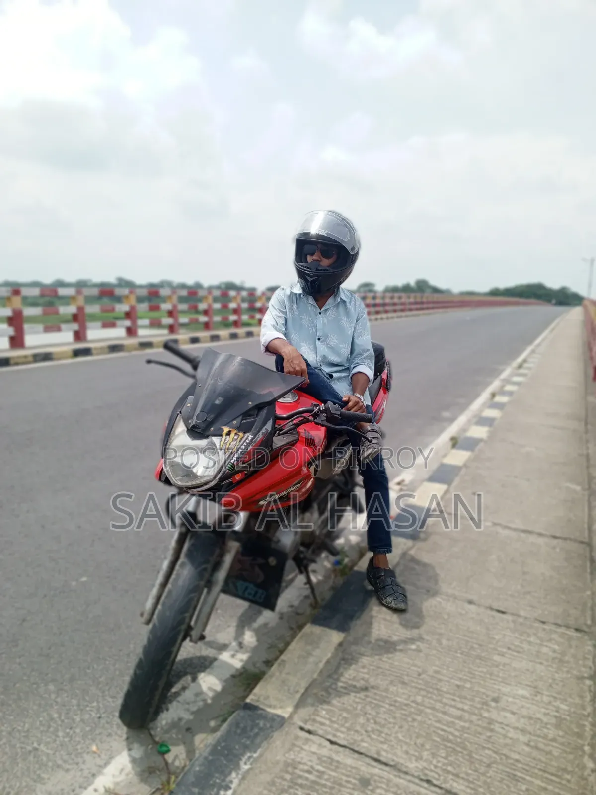 Honda 2009 Red