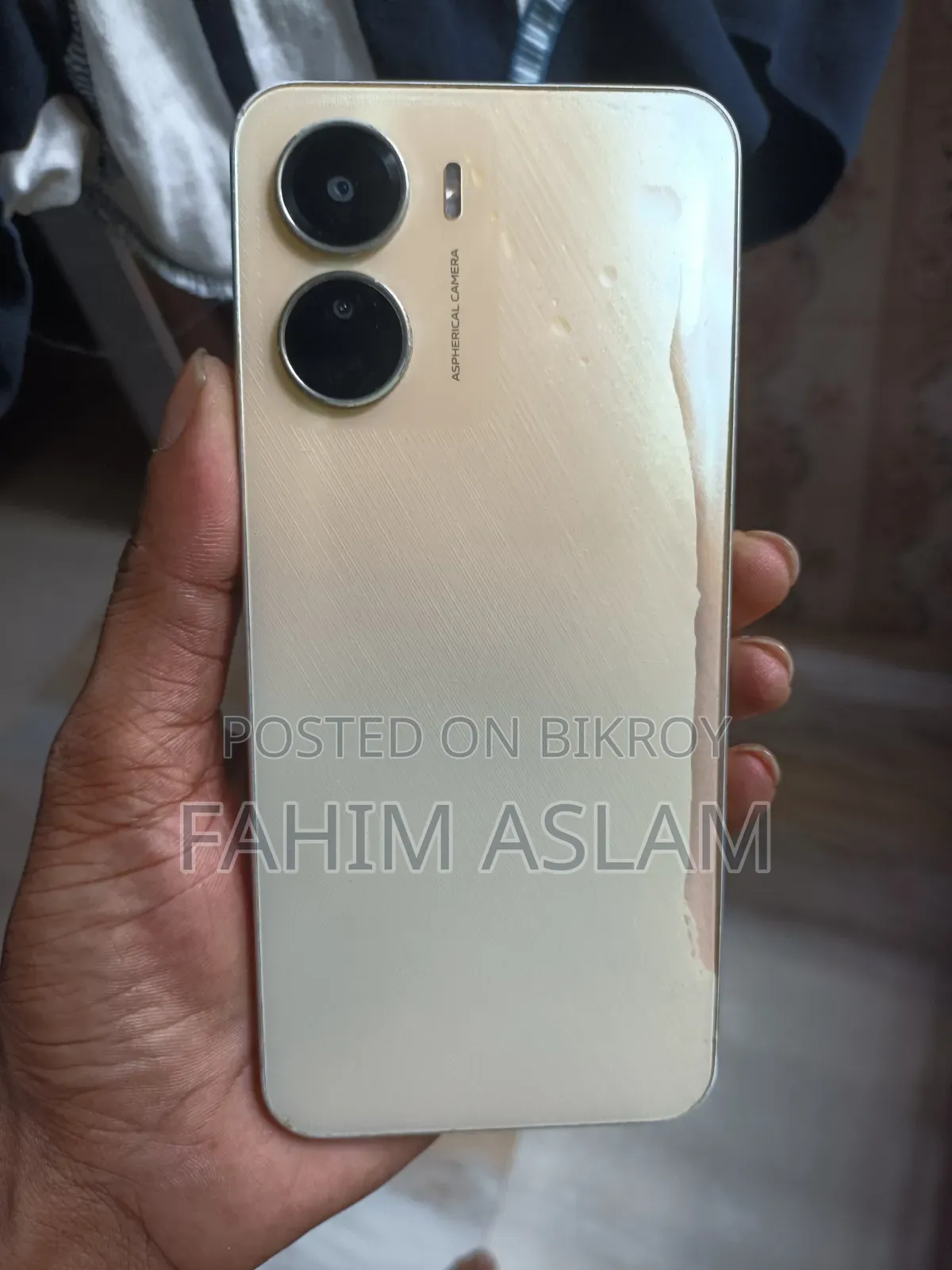Vivo Y16 64 GB Gold