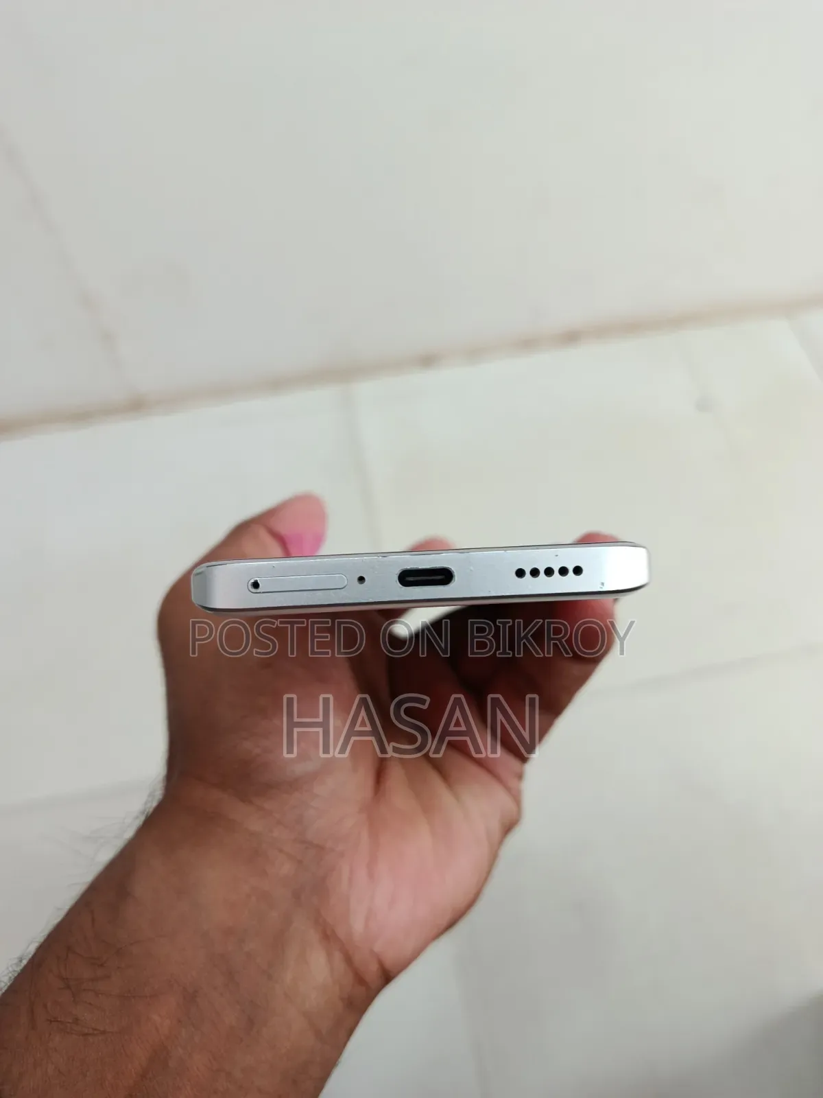 শাওমি রেডমি নোট ১৩ প্রো প্লাস ২৫৬ জিবি হোয়াইট
