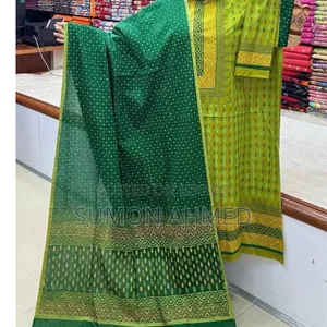 স্টাইলিশ থ্রিপিছ সেট