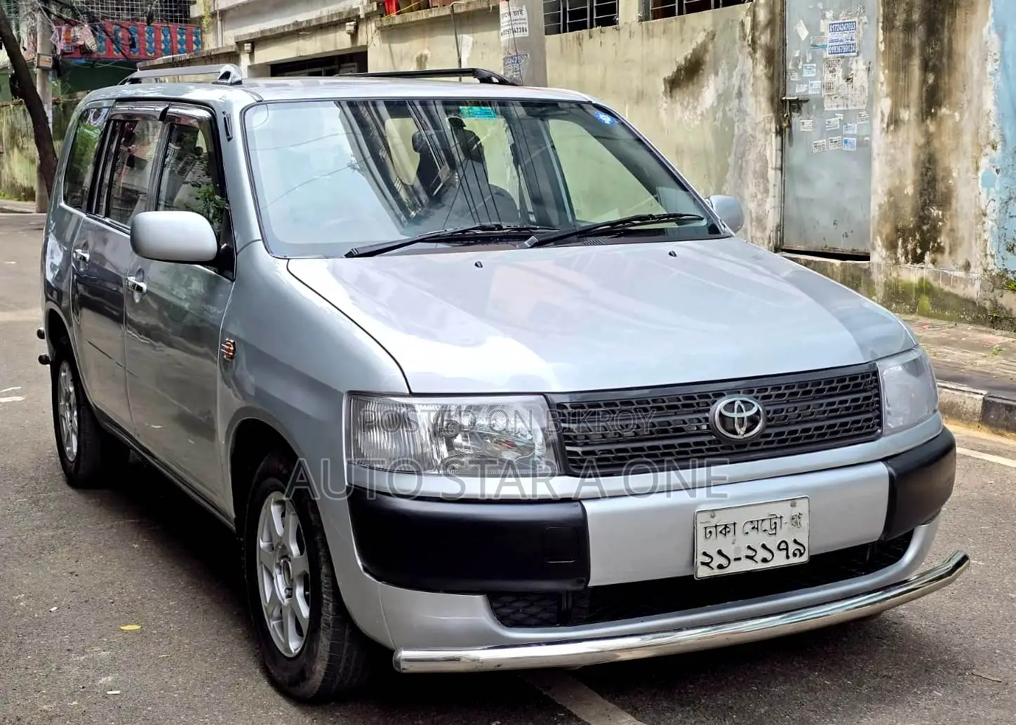 Toyota Probox 1.5 DX Two-Wheel Drive 2004 Silver