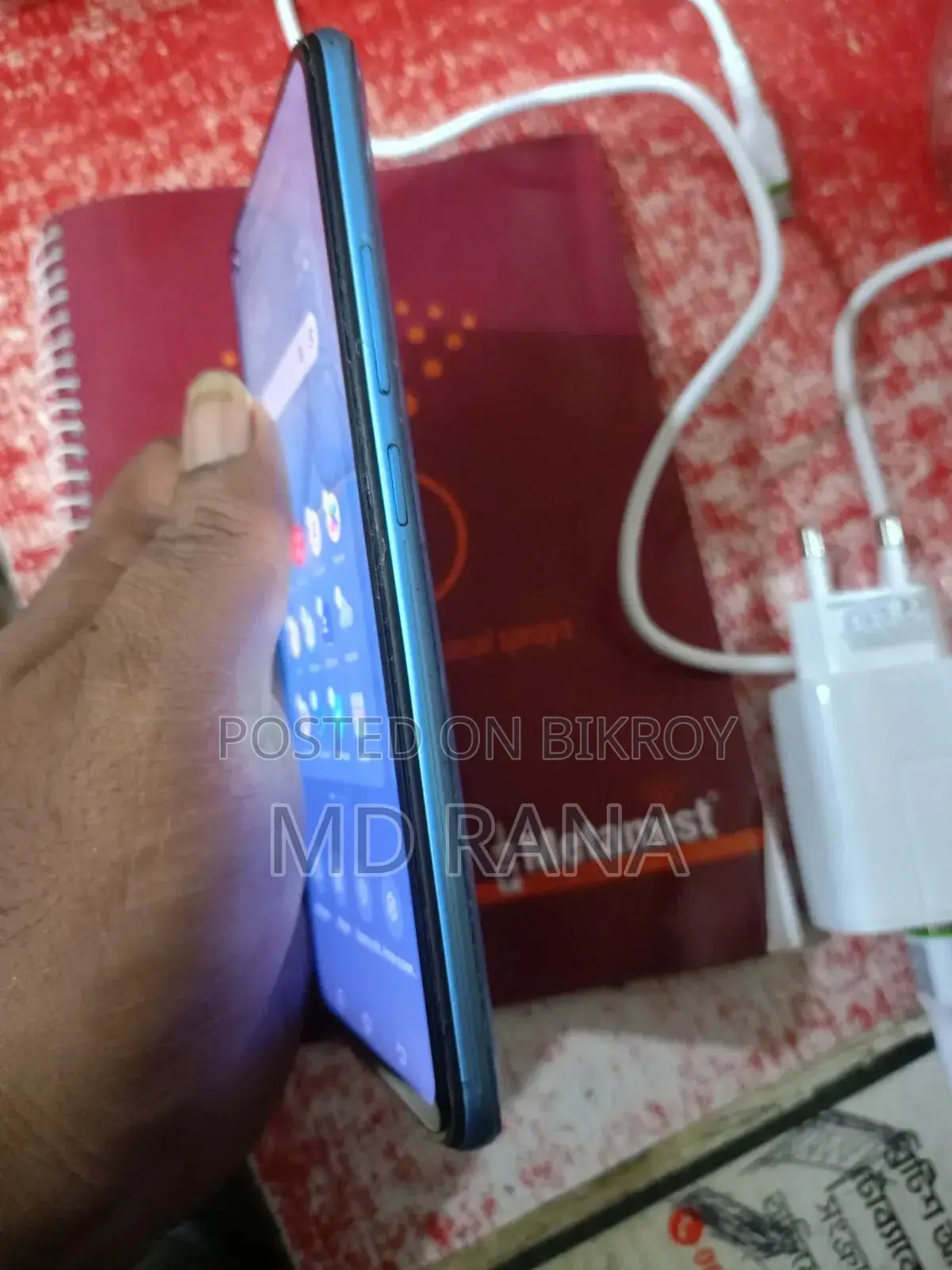 Vivo Y50 128 GB Bronze