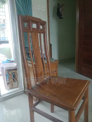 Sell Post 4 pieces Wooden Chair