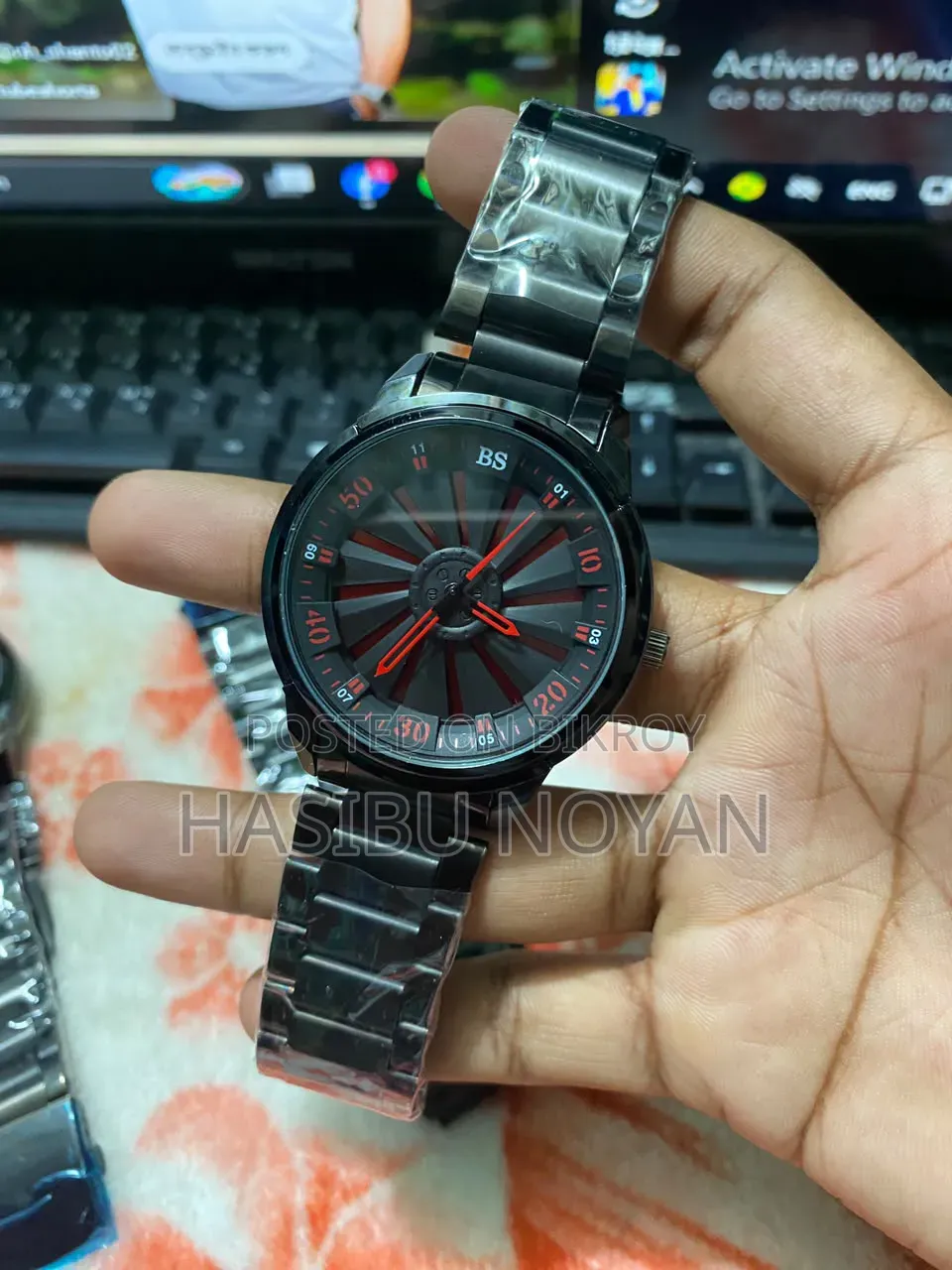 আপনার কব্জিতে স্পিড ও স্টাইলের রাজত্ব! Men’s Car Wheel Watch