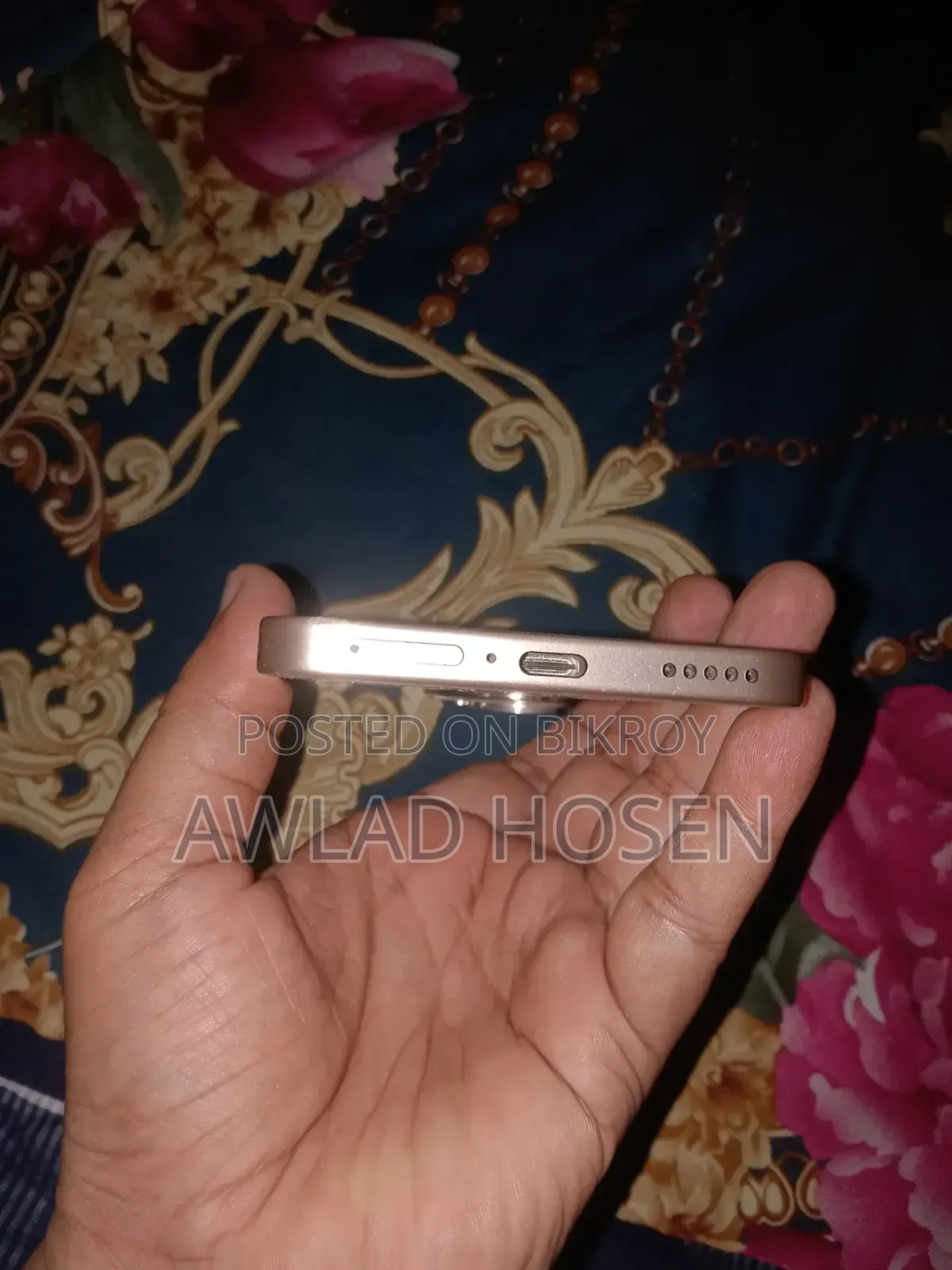 অনার ৪০০ ২৫৬ জিবি রোজ গোল্ড