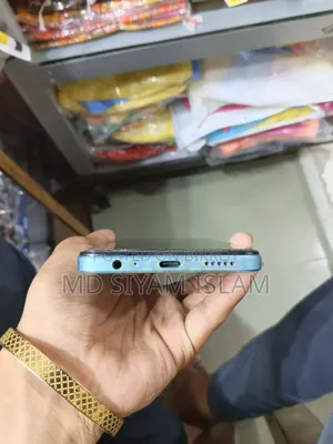 ভিভো ওয়াই২৮ ১২৮ জিবি