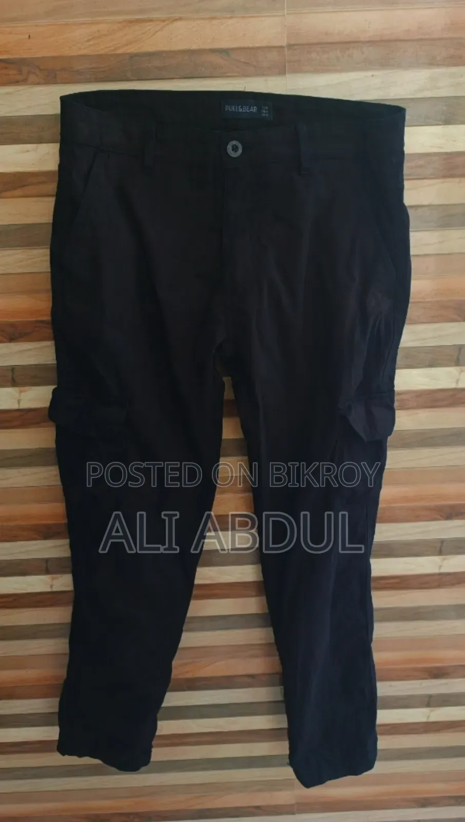 Pull&Bear সিক্স পকেট কার্গো প্যান্ট সাইজ: ৩২
