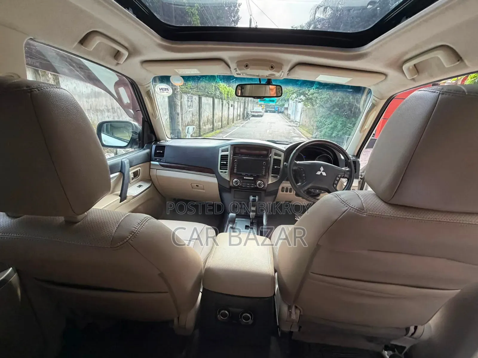 Mitsubishi Pajero V90 3.2 DI-D 2014 White