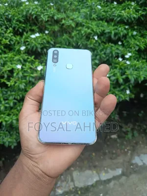 Vivo Y17 256 GB Blue